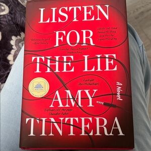Red 'Listen for the Lie' Book by Amy Tintera
